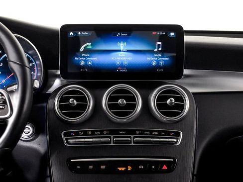 Certified 2022 Mercedes-Benz GLC 300 GLC 300 image 32