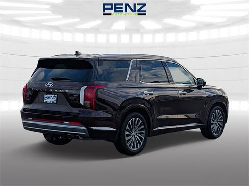 Used 2025 Hyundai Palisade Calligraphy image 7