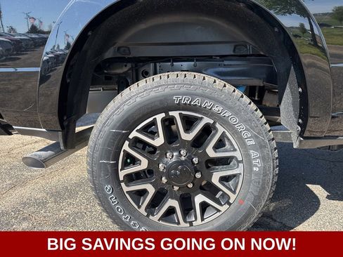 New 2026 RAM 2500 Limited AWD/4WD image 12