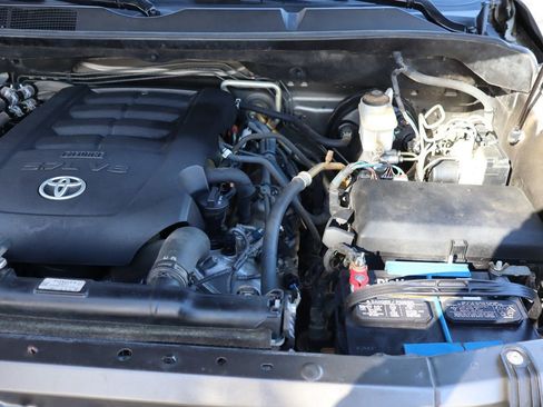 Used 2012 Toyota Sequoia SR5 image 42