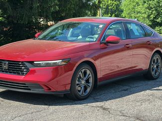 Used 2023 Honda Accord EX video 2
