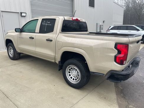 Used 2023 Chevrolet Colorado W/T image 7