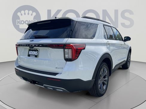 New 2026 Ford Explorer Active w/ Active Comfort Package AWD/4WD image 7