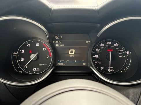 Used 2023 Alfa Romeo Stelvio Ti image 27