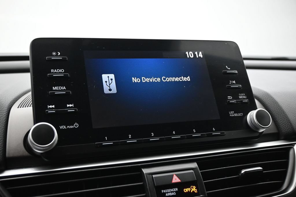 Used 2019 Honda Accord LX image 13