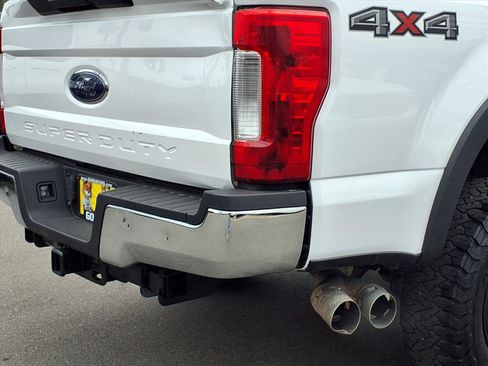 Used 2019 Ford F250 XL w/ Power Equipment Group image 23