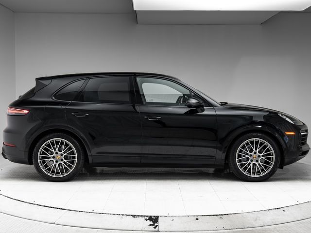 Certified 2023 Porsche Cayenne Platinum Edition AWD/4WD image 31