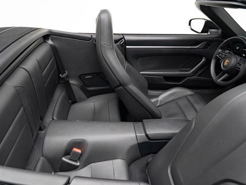 Used 2021 Porsche 911 Carrera image 46
