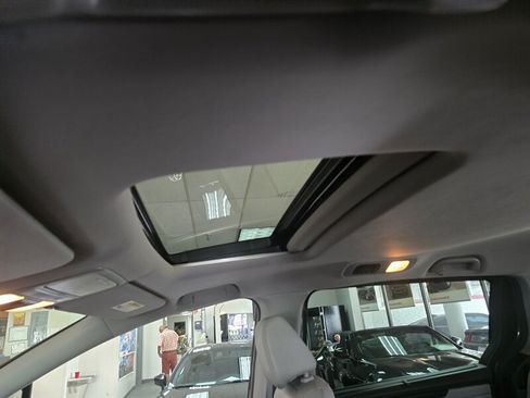 Used 2018 Honda Odyssey EX-L image 20