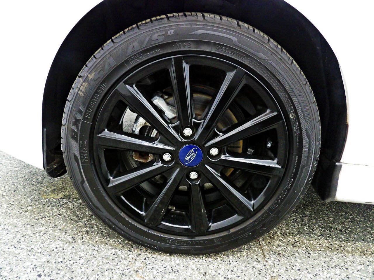 Used 2019 Ford Fiesta ST-Line FWD image 18