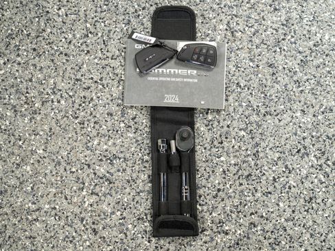 Used 2024 GMC Hummer EV 3X w/ Extreme Off-Road Package image 20