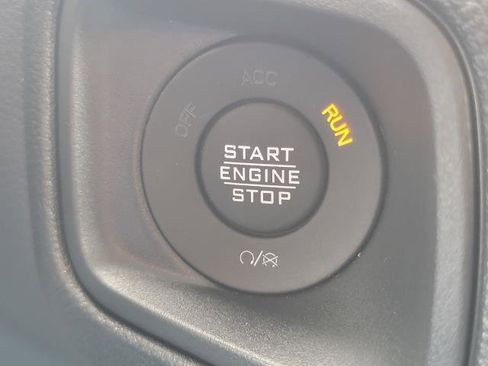 New 2026 Jeep Gladiator Sport AWD/4WD image 11