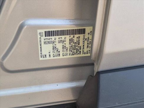 Used 2022 Nissan Rogue SV FWD image 24