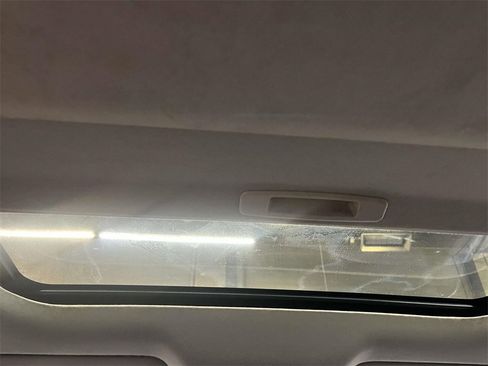 Used 2023 Nissan Sentra SR w/ SR Premium Package image 10