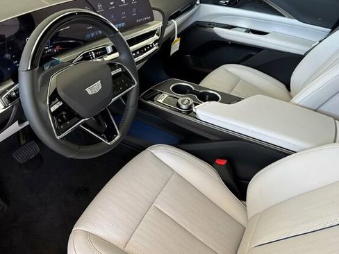 New 2026 Cadillac Lyriq Sport w/ LPO, Floor Liner Package image 10