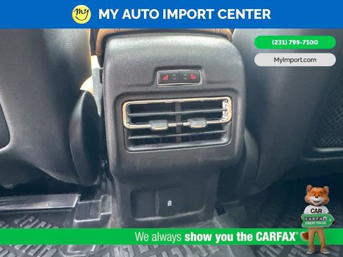 Used 2020 Lincoln Corsair Reserve AWD/4WD image 26