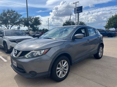 Used 2017 Nissan Rogue Sport S w/ S Appearance Package