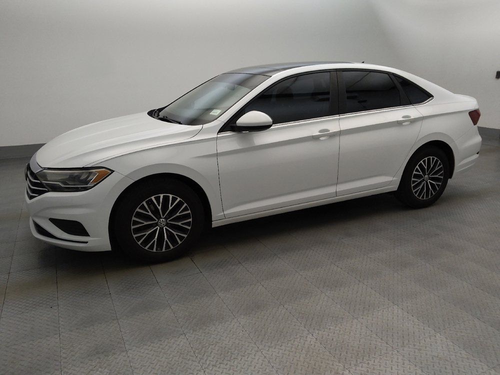 Used 2019 Volkswagen Jetta SE FWD image 2