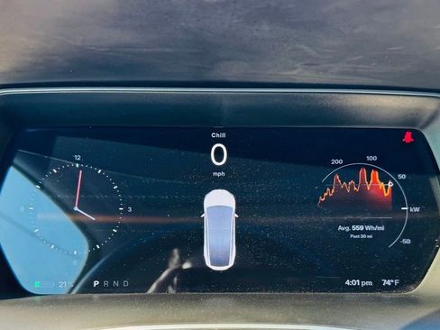 Used 2017 Tesla Model X 75D image 17