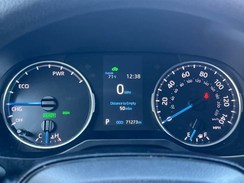 Certified 2022 Toyota RAV4 XLE AWD/4WD image 28
