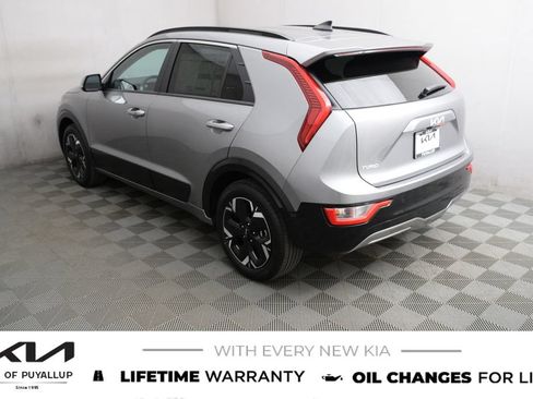 New 2026 Kia Niro Wind w/ Wind Preserve Package FWD image 7