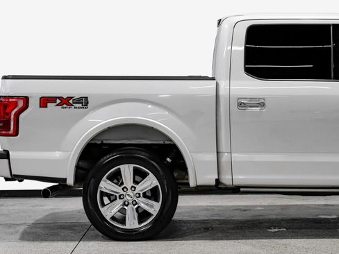 Used 2015 Ford F150 Platinum w/ Equipment Group 701A Luxury AWD/4WD image 12