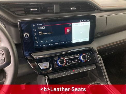 Used 2024 GMC Sierra 1500 AT4 w/ Technology Package AWD/4WD image 2