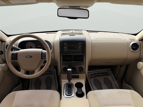 Used 2009 Ford Explorer Sport Trac XLT image 19