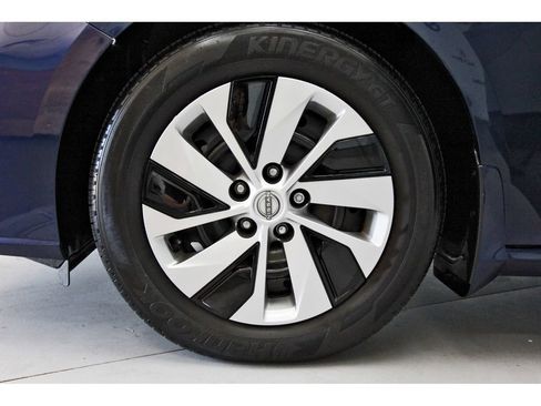 Certified 2024 Nissan Altima 2.5 S image 29