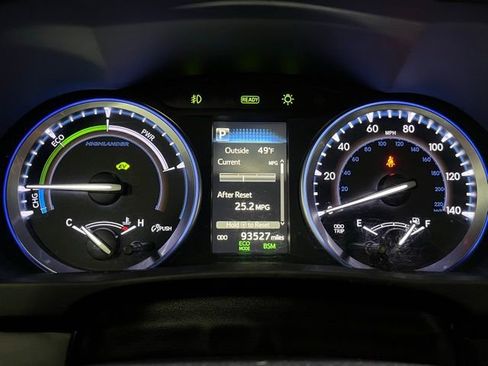 Certified 2019 Toyota Highlander Limited Platinum image 19