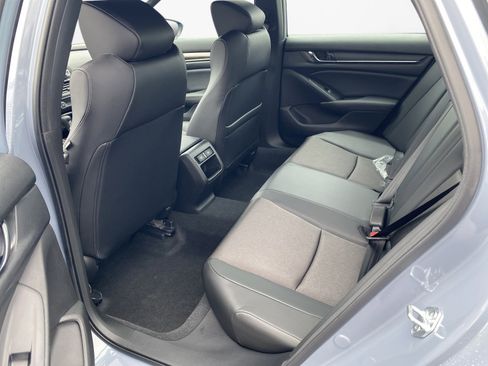 Used 2022 Honda Accord Sport image 13