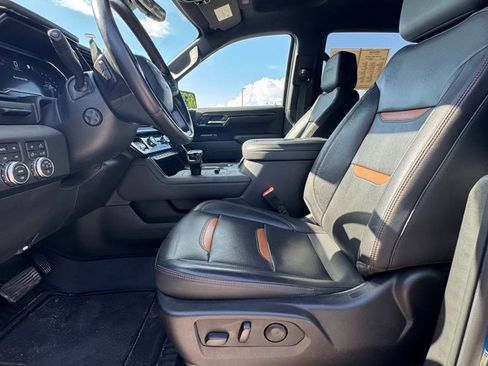Used 2022 GMC Sierra 1500 AT4 w/ AT4 Premium Package AWD/4WD image 21