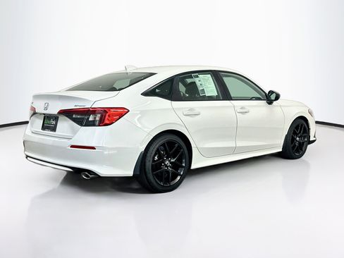 Used 2024 Honda Civic Sport image 9