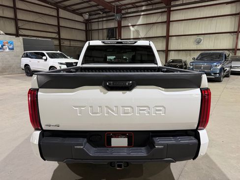 Used 2025 Toyota Tundra SR5 w/ SR5 Convenience Package AWD/4WD image 6
