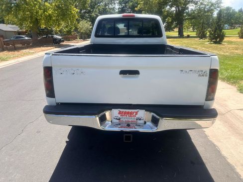 Used 1999 Toyota Tacoma 4x4 Xtracab image 4