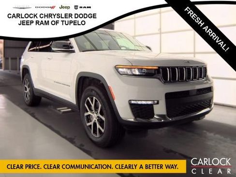 Used 2023 Jeep Grand Cherokee L Limited AWD/4WD image 3