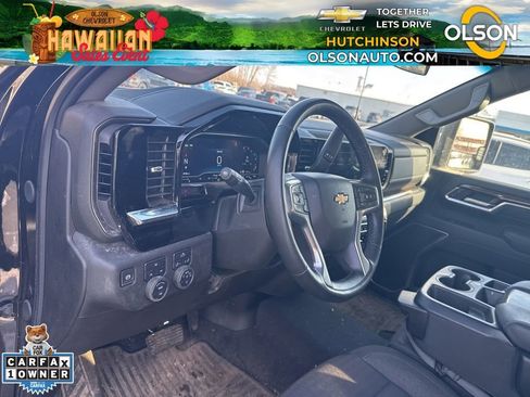 Used 2025 Chevrolet Silverado 3500 LT w/ Convenience Package image 17