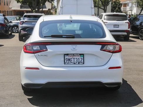 Used 2024 Honda Civic LX image 9