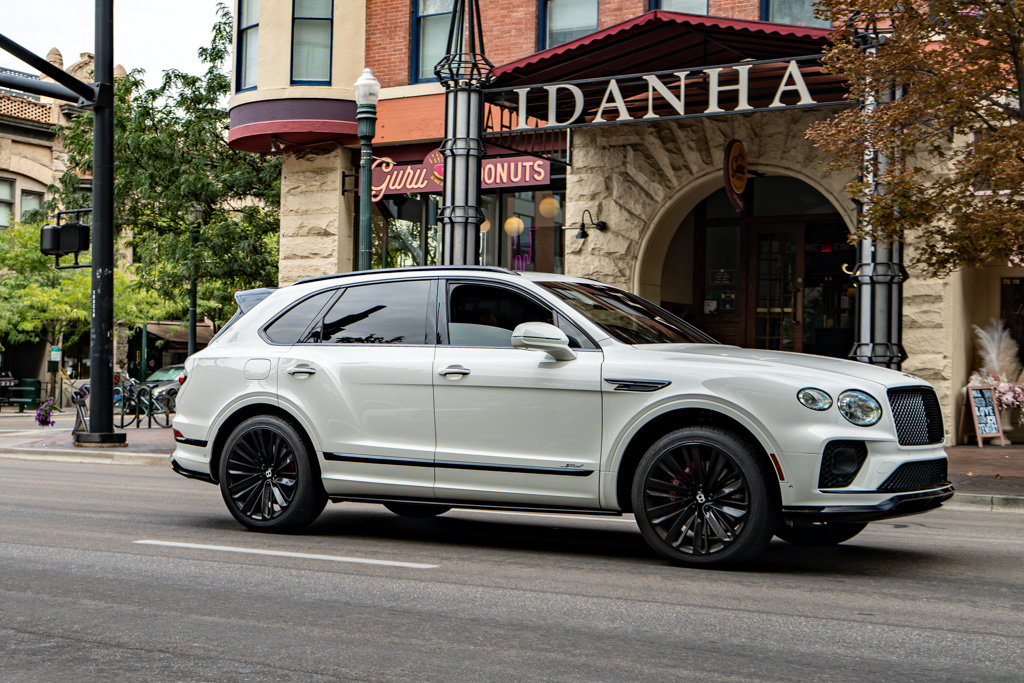 Used 2021 Bentley Bentayga Speed AWD/4WD image 2
