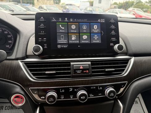 Used 2020 Honda Accord EX-L image 16