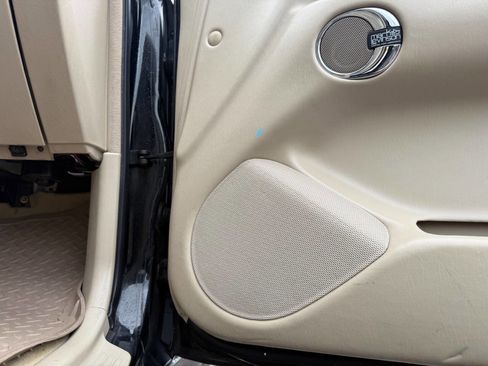 Used 2003 Lexus LX 470 4WD image 39