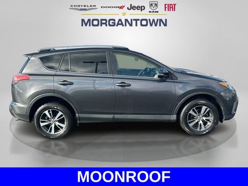 Used 2018 Toyota RAV4 XLE image 4