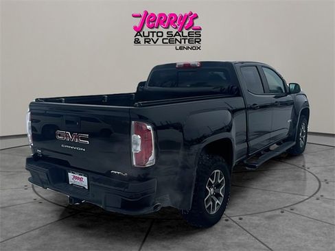 Used 2022 GMC Canyon AT4 image 15