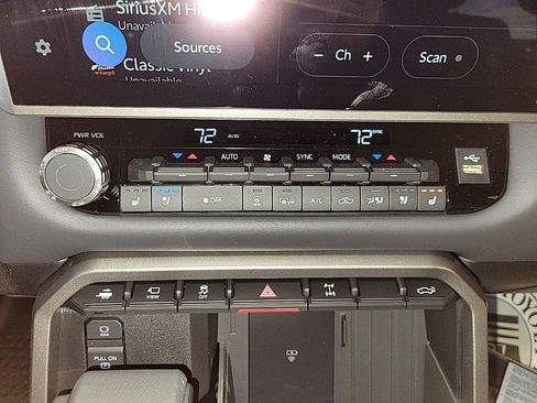 New 2026 Toyota Tundra Platinum w/ TRD Off-Road Package image 24