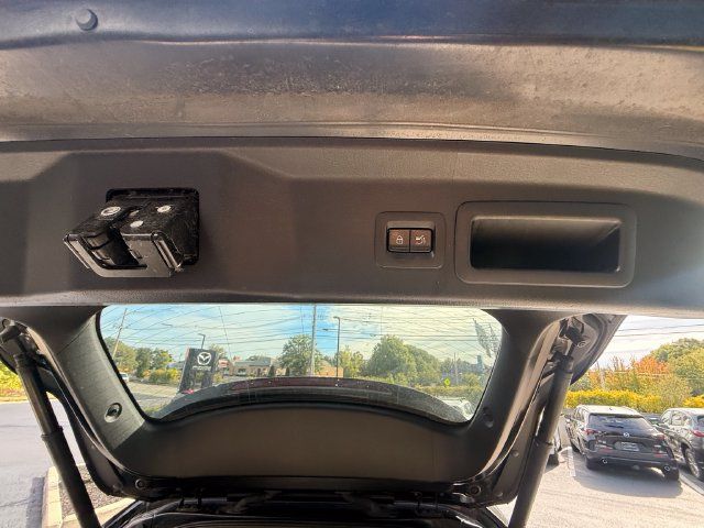 Used 2022 MAZDA CX-30 AWD 2.5 S w/ Premium Package image 10