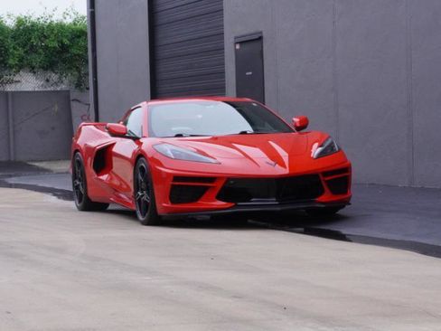 Used 2021 Chevrolet Corvette Stingray Preferred Conv w/ Z51 Performance Package RWD image 11