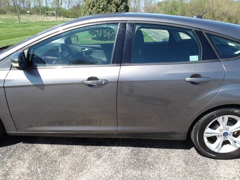 Used 2014 Ford Focus SE image 30