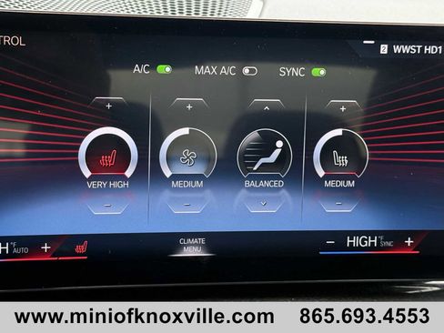 Used 2023 BMW 330i xDrive Sedan w/ Premium Package image 26