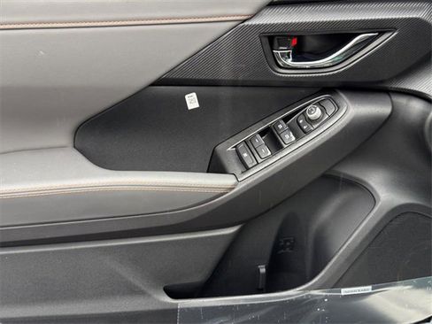 New 2025 Subaru Crosstrek 2.5i Limited image 14