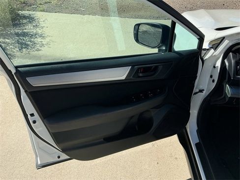Used 2018 Subaru Outback 2.5i image 23